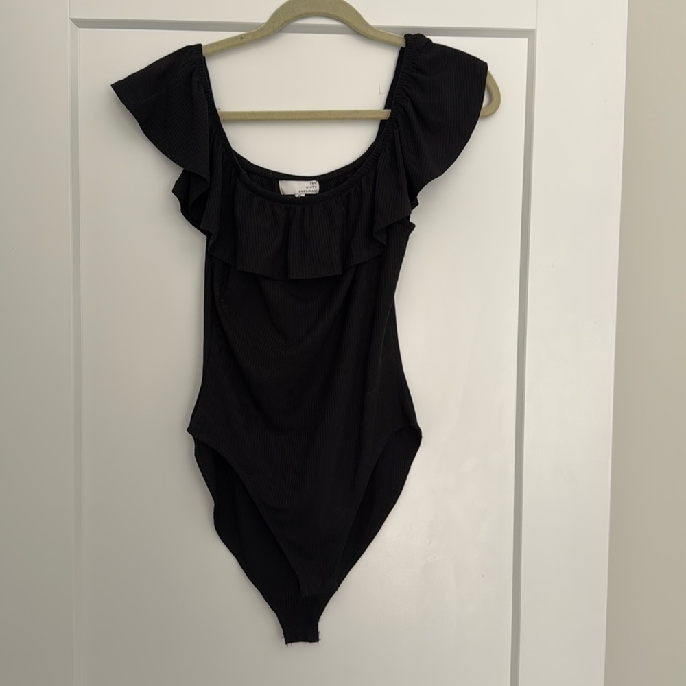 Robbed black bodysuit​​​​​
